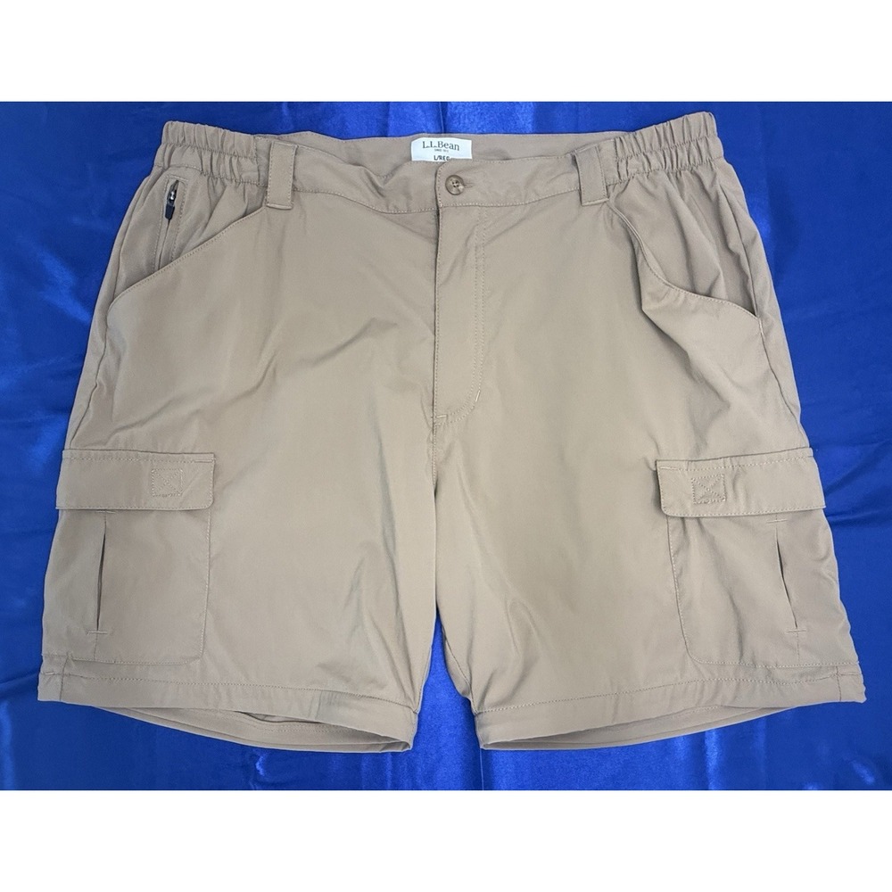 L.L. Bean Men's Large Hiking Outdoor Lightweight Zip Shorts - Beige - 7" Inseam